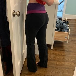 Flared yoga pants